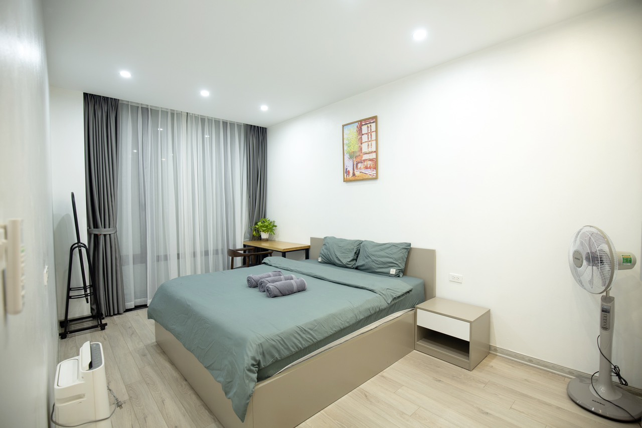 Cho thuê căn hộ 2N2VS tại Tứ Liên rộng 120m2 giá 800$. 10
