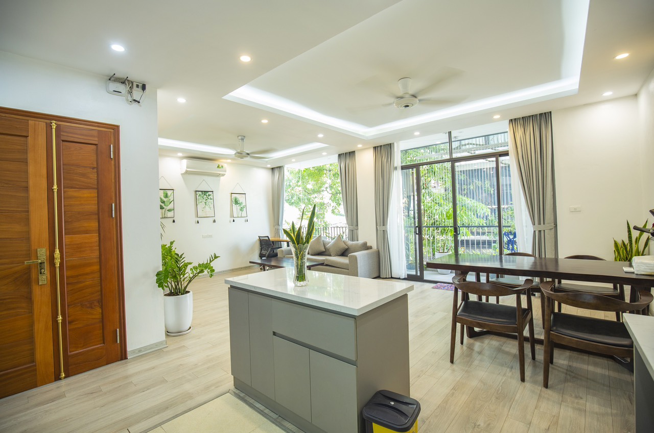 Cho thuê căn hộ 2N2VS tại Tứ Liên rộng 120m2 giá 800$. 4