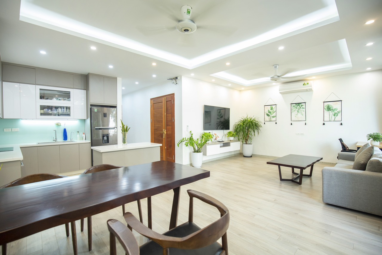 Cho thuê căn hộ 2N2VS tại Tứ Liên rộng 120m2 giá 800$. 6