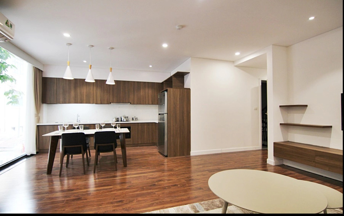 Cho thuê căn hộ 2PN, diện tích 100m2 tại Tây Hồ, thiết kế đẹp, hiện đại, view thoáng. 2