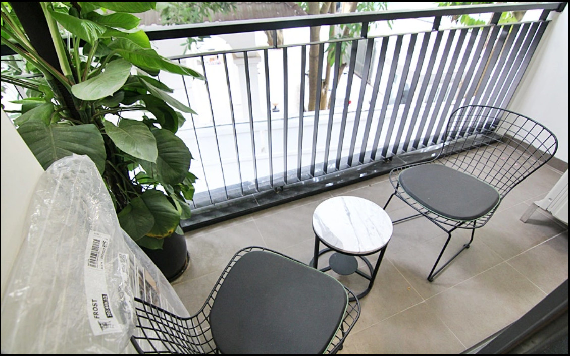 Cho thuê căn hộ 2PN, diện tích 100m2 tại Tây Hồ, thiết kế đẹp, hiện đại, view thoáng. 9