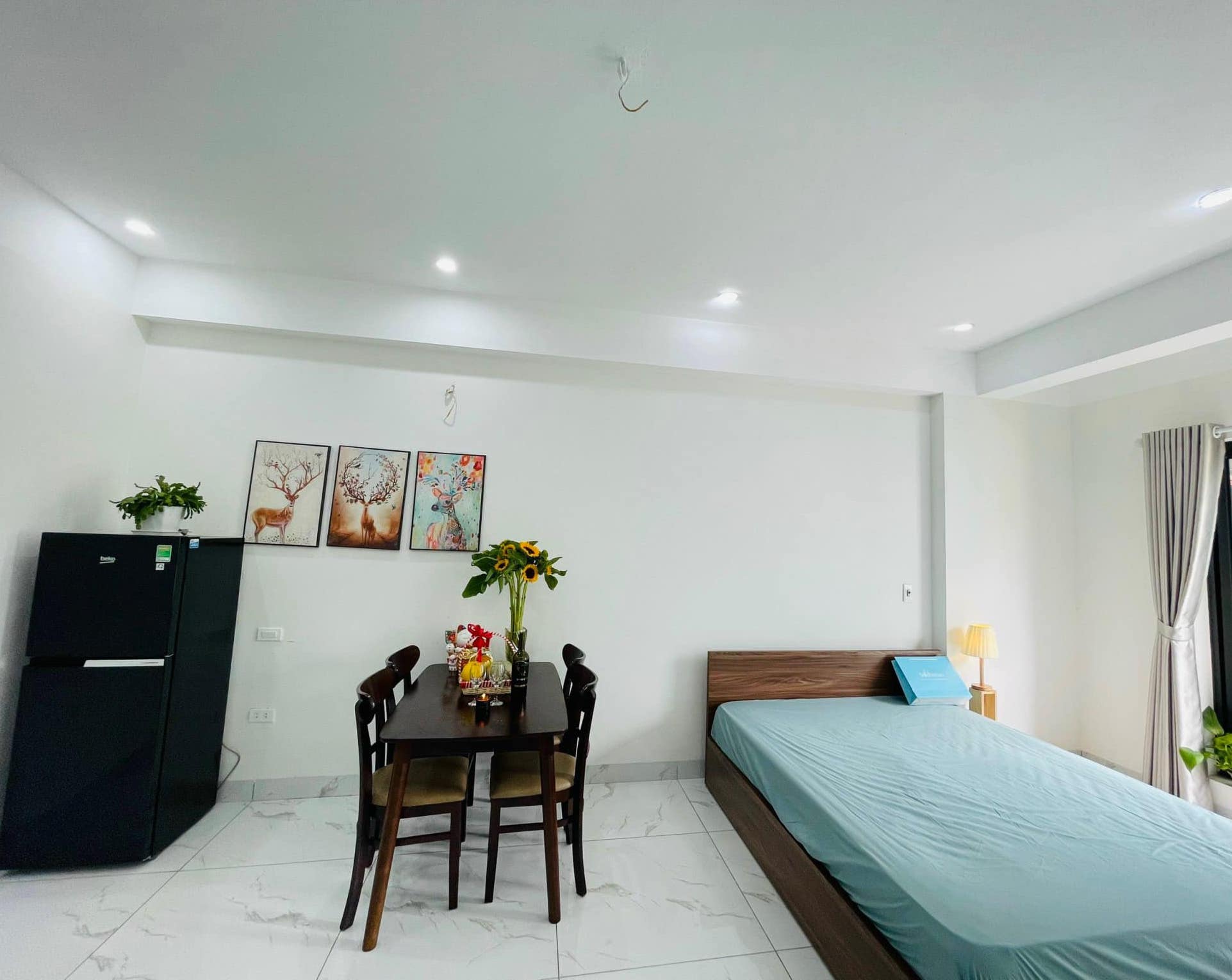 Cho thuê căn hộ dịch vụ tại Phú Thượng Tây Hồ giá rẻ