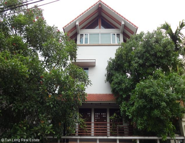 Bán biệt thự Đặng Thai Mai